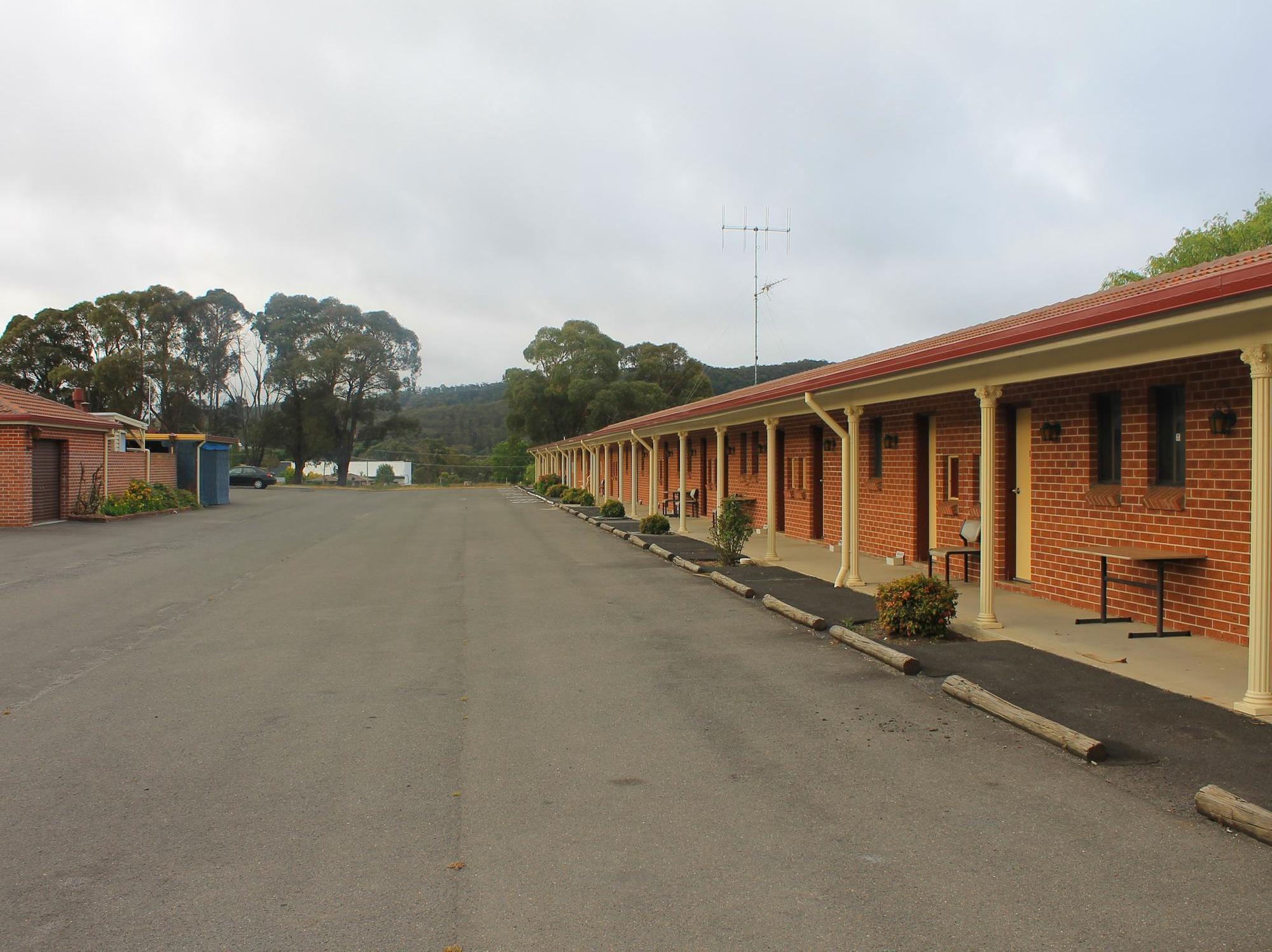 Bushman'S Motor Inn Lithgow Exterior photo